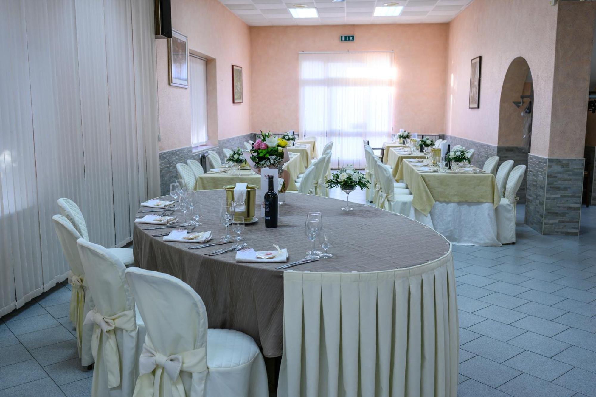 Ristorante Albergo Gerardo Di Masi Caposele Экстерьер фото